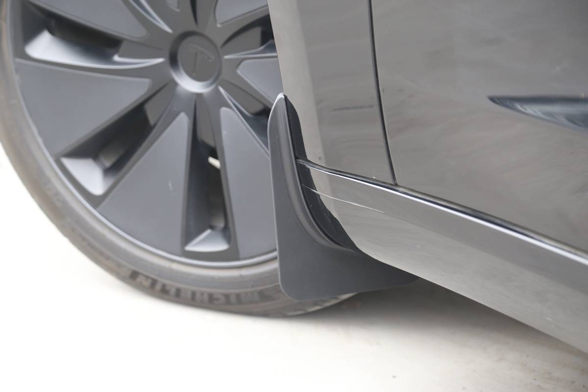 Premium skvettlapper Tesla Model 3 Highland - 4 stk