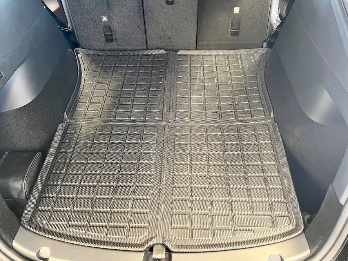 Tesla Model Y - foldbar allværsmatte til bagasjerom