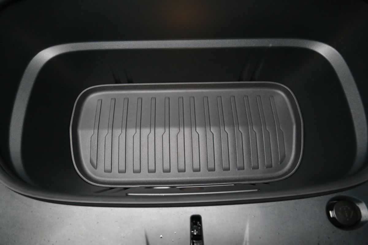 Tesla Model Y Juniper - komplett sett med TPE matter (blister)